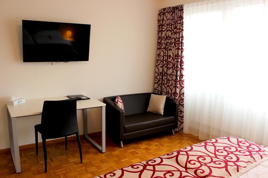 Basel City Apartments Екстериор снимка